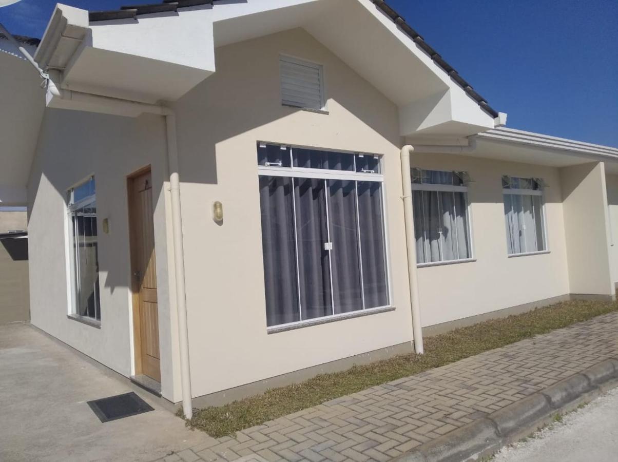 Cs9 Casa De 3 Quartos A 15 Min De Curitiba Campina Grande do Sul Dış mekan fotoğraf